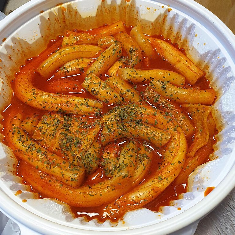 Recette Tteokbokki : Le Délice Coréen Épicé